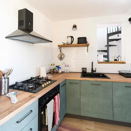 100b - Ginestra, Ampia Terrazza 120m2 Vista Mare, 3 Da Letto *