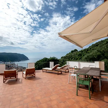 Villa 100b - Ginestra, Ampia Terrazza 120m2 Vista Mare, 3 Da Letto Sestri Levante