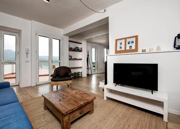 100b - Ginestra, Ampia Terrazza 120m2 Vista Mare, 3 Da Letto Villa Sestri Levante
