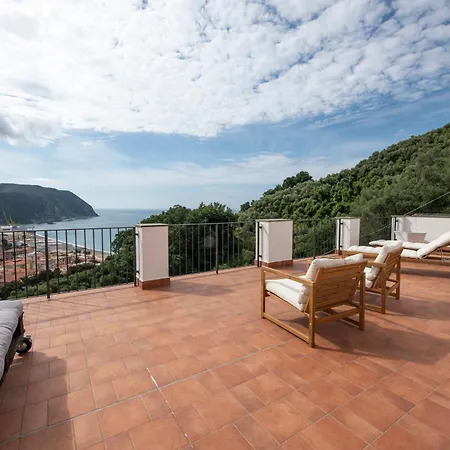 Villa Ginestra: Seaside Terrace Retreat With Access