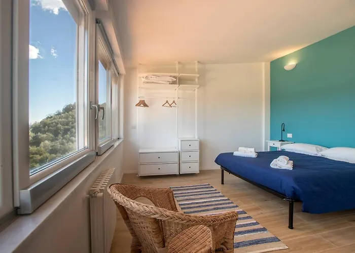 Ginestra: Seaside Terrace Retreat With Access Villa Sestri Levante