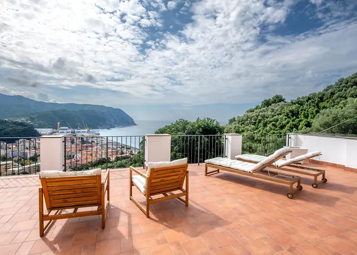 Villa Ginestra: Seaside Terrace Retreat With Access Sestri Levante